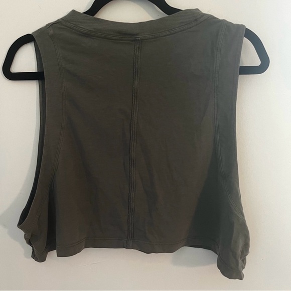 Lululemon all yours crop top - Picture 2 of 3